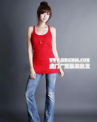 女装市场信息概览 品牌、批发价格与库存尾货解析