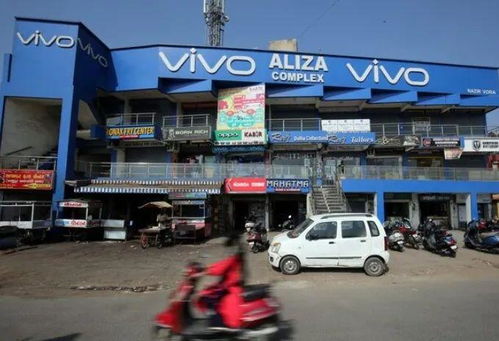 世界工厂格局生变 中国服装批发的转型与印度自力更生的挑战